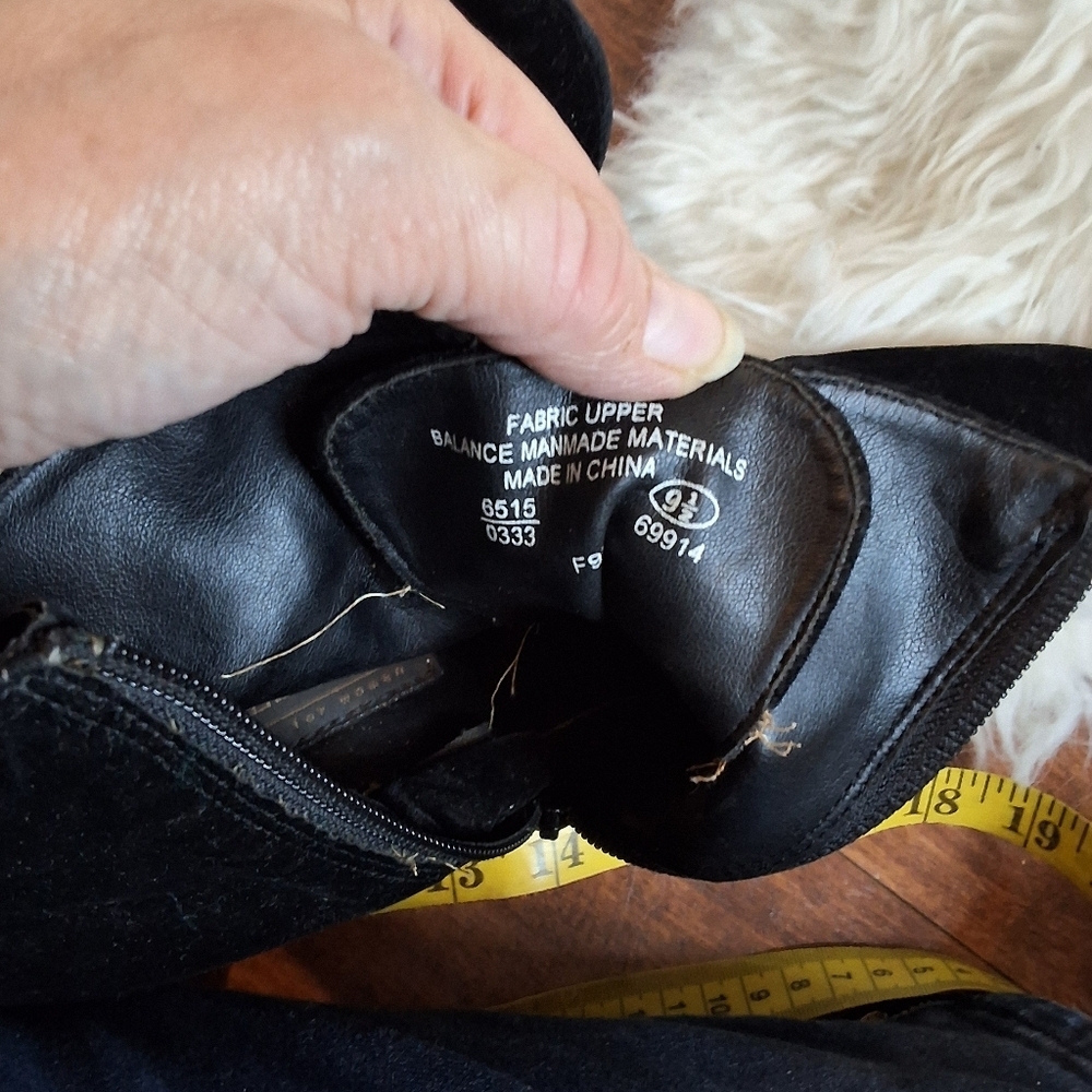 Expressions Black Velveteen Granny Ankle Boots 9.5 - Picture 10 of 16